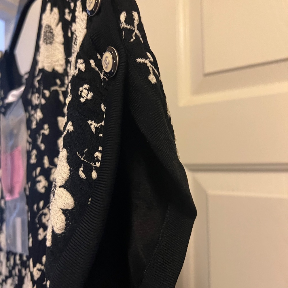 COCO CC COCO Button Floral All-Over Print Cotton … - image 8